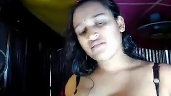 Desi Woman'S Self-Pleasure Video