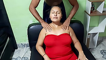 A Massagem Quente De Naty Palmas Leva A Um Encontro Quente