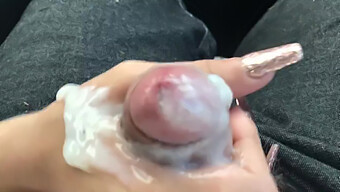 Video Pov Của Một Người Phụ Nữ La Tinh Cho Một Màn Oral Và Handjob Tuyệt Vời, Dẫn Đến Nuốt Tinh Trùng