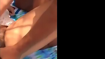 Dogging Couple Gets Intimate In Maspalomas Beach