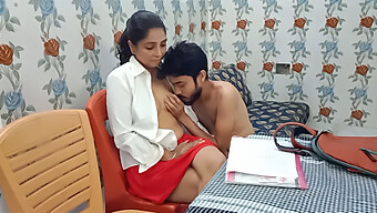 A Seductive Schoolgirl From India Gets Intimate With Her Tutor