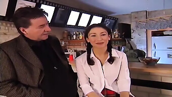 Sibel Kekilli'Nin Dar Amcığıyla Eski Avrupa Pornosu