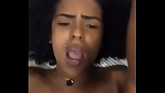 Beleza Brasileira Tem Seu Cu Preenchido Com Porra Em Ação Anal