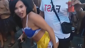 Bianca Das Neves, O Brunetă Înflăcărată, Ademenește Un Spectator Să I Se Alăture Într-O Întâlnire Fierbinte Alimentată De Cachaça. Urmăriți Mai Multe Pe Xv Red