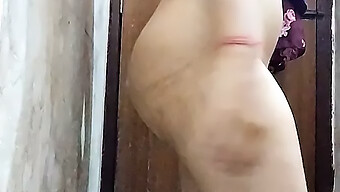 ¡la Ama De Casa India Madura Graba Videos Desnudos Después Del Sexo Anal! ¡no Te Pierdas Esta Escena Caliente!